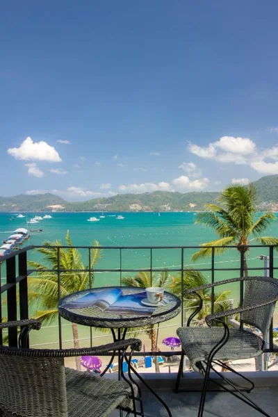 Patong Signature Boutique Hotel – Fotos 9